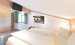 Wohnung 2 – Steinberg 10