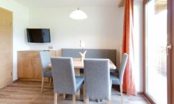 Wohnung 4 – Asitz 12