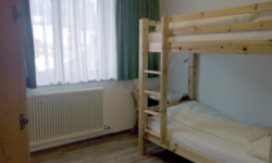 Zimmer 1 – Wassergraben 1