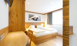 Zimmer 2 – Gugenbichl 3